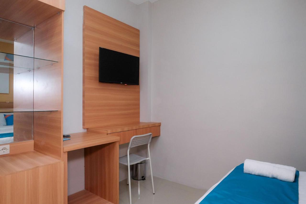Sans Hotel Tiga Putri Semarang By Reddoorz Luaran gambar